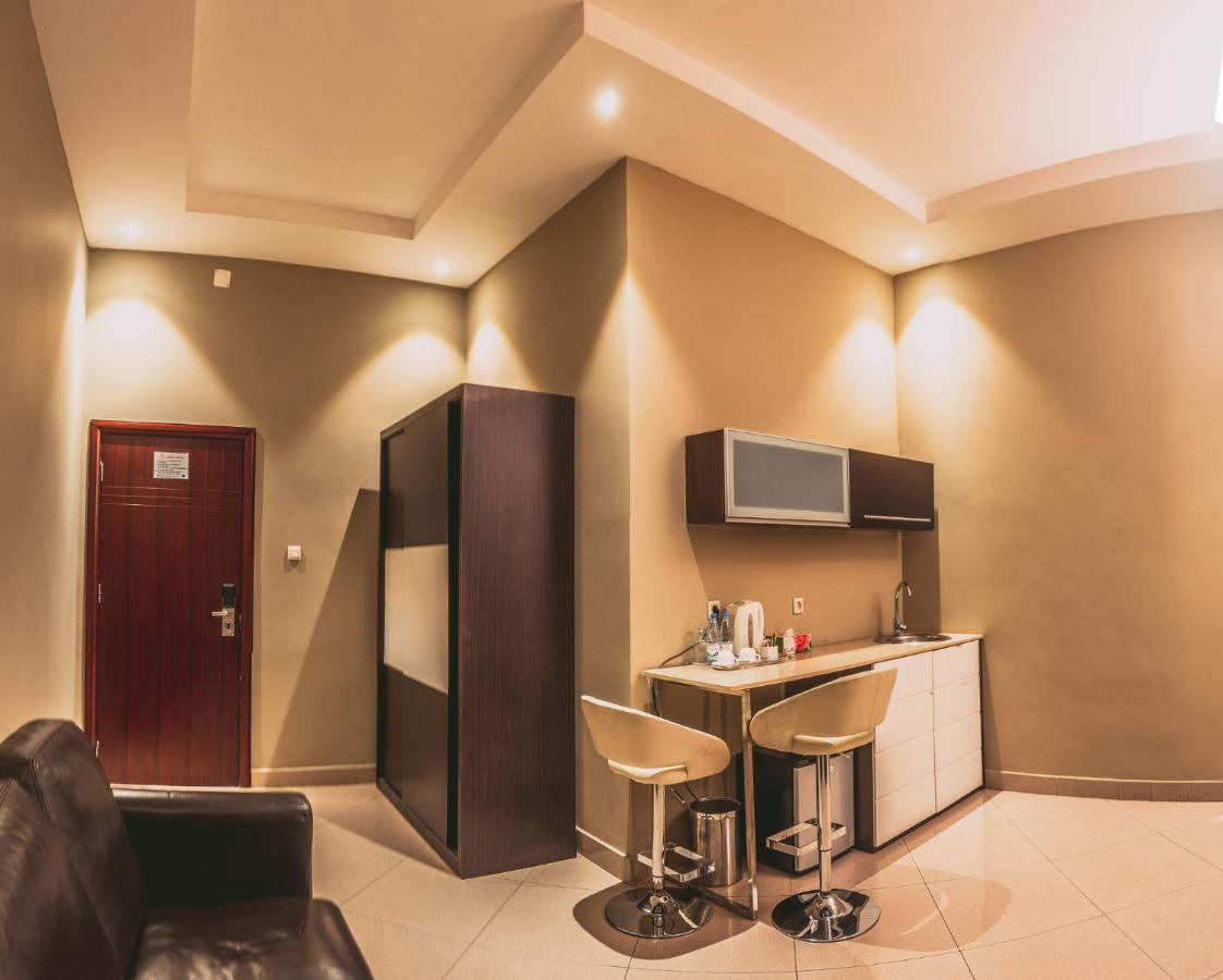 Seasons Hotel And Spa 남풀라 외부 사진