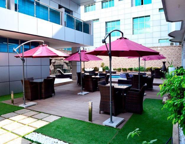 Seasons Hotel And Spa 남풀라 외부 사진
